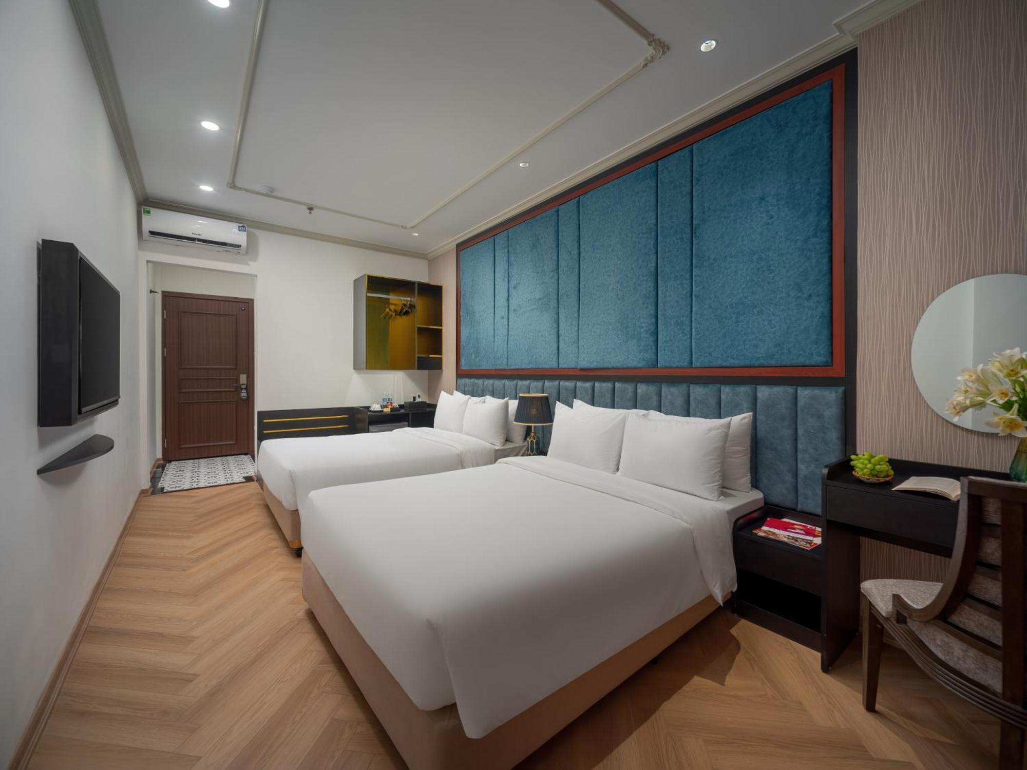 Calile Hotel - Hanoi Train Street, Hanoi